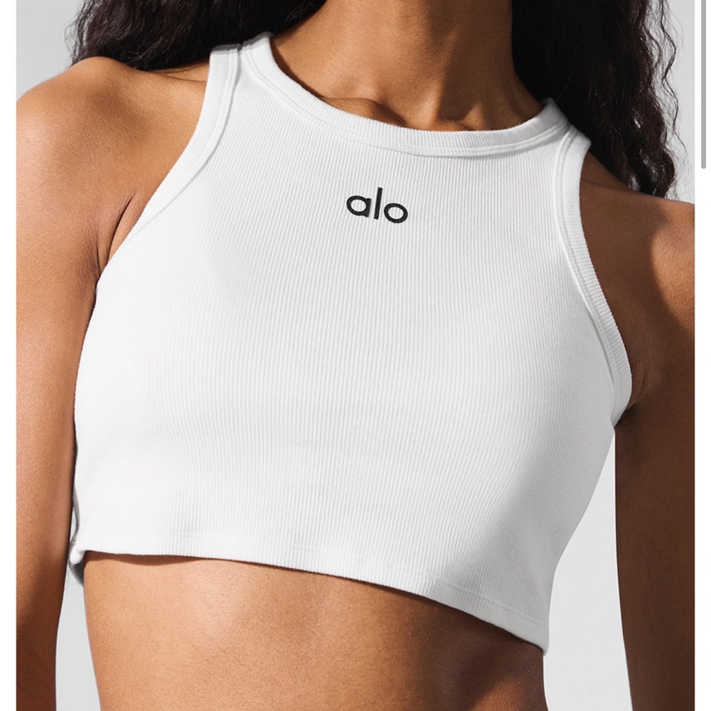 Alo Aspire Butter Yellow Crop Tank - Picture 3 of 3